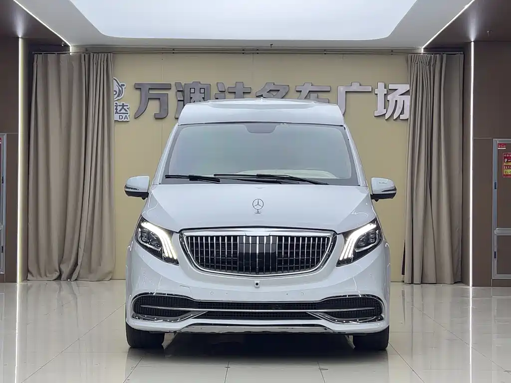 Mercedes-Benz Vito 2023 2.0T