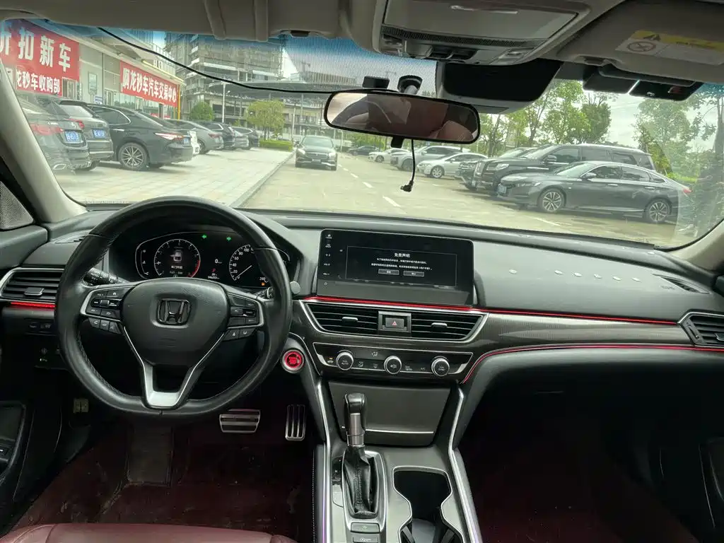 Honda Accord — миниатюра 6