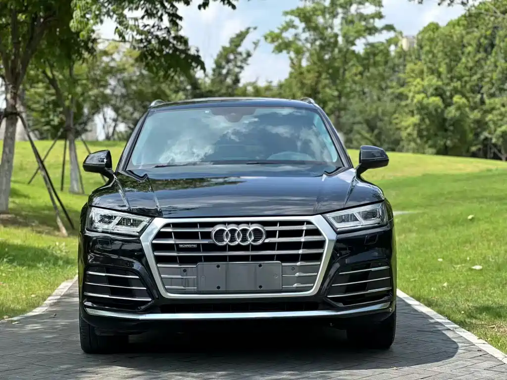 Audi Q5L — миниатюра 2