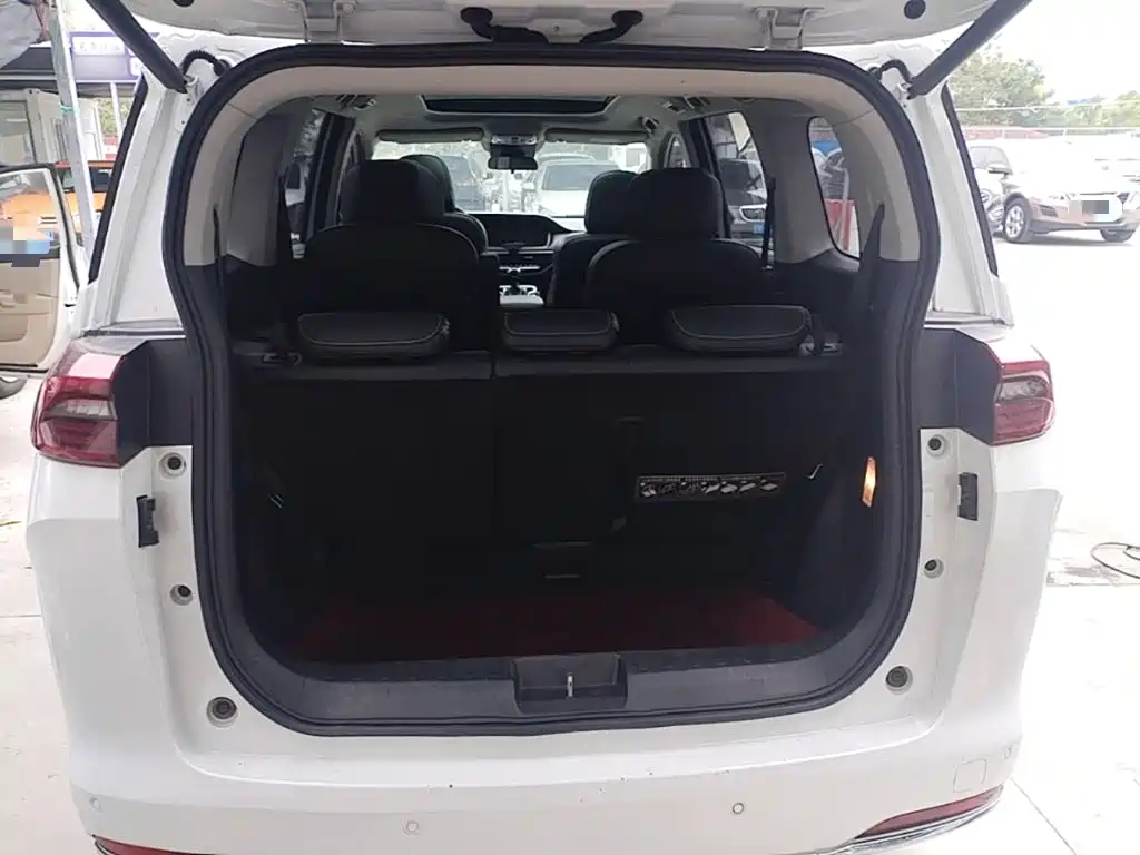 GAC Motor Trumpchi M6 — миниатюра 19