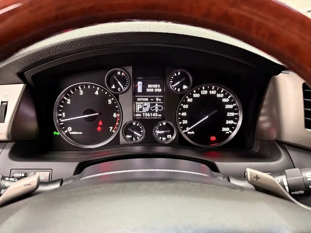 Lexus LX — миниатюра 17