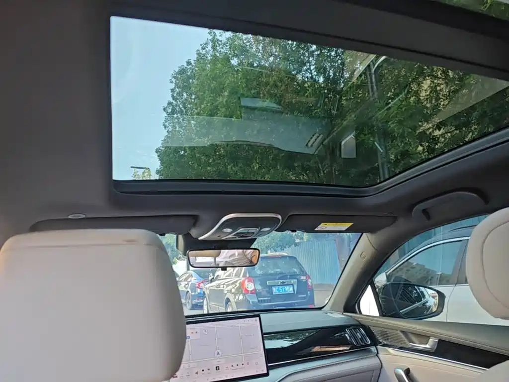BYD Tang New Energy — миниатюра 18