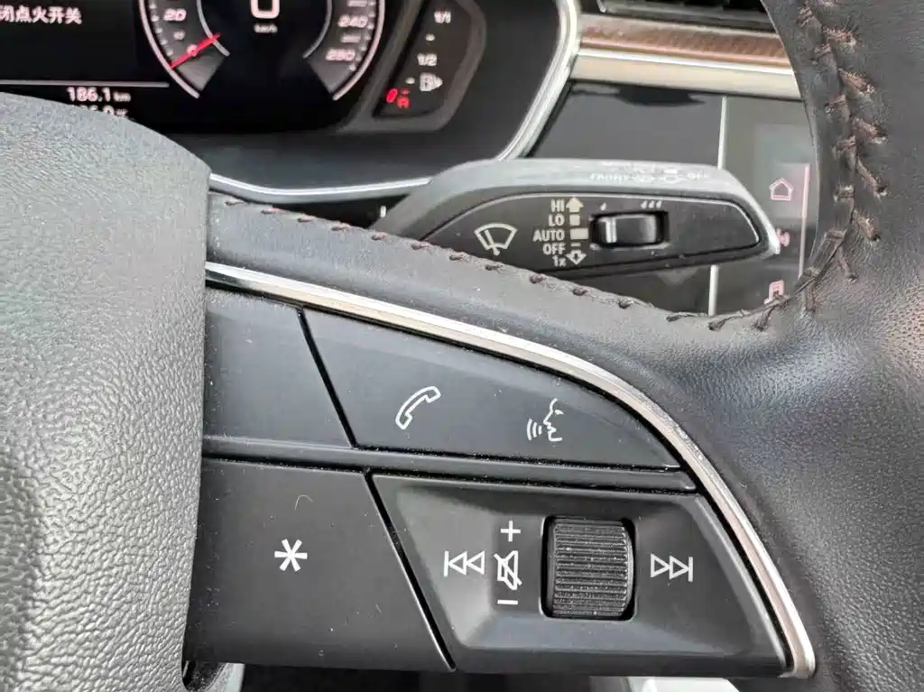 Audi Q3 — миниатюра 22