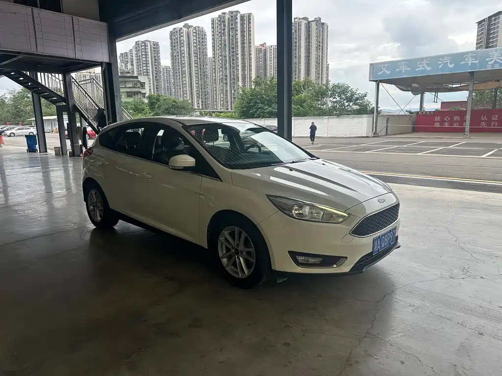 Ford Focus — миниатюра 3