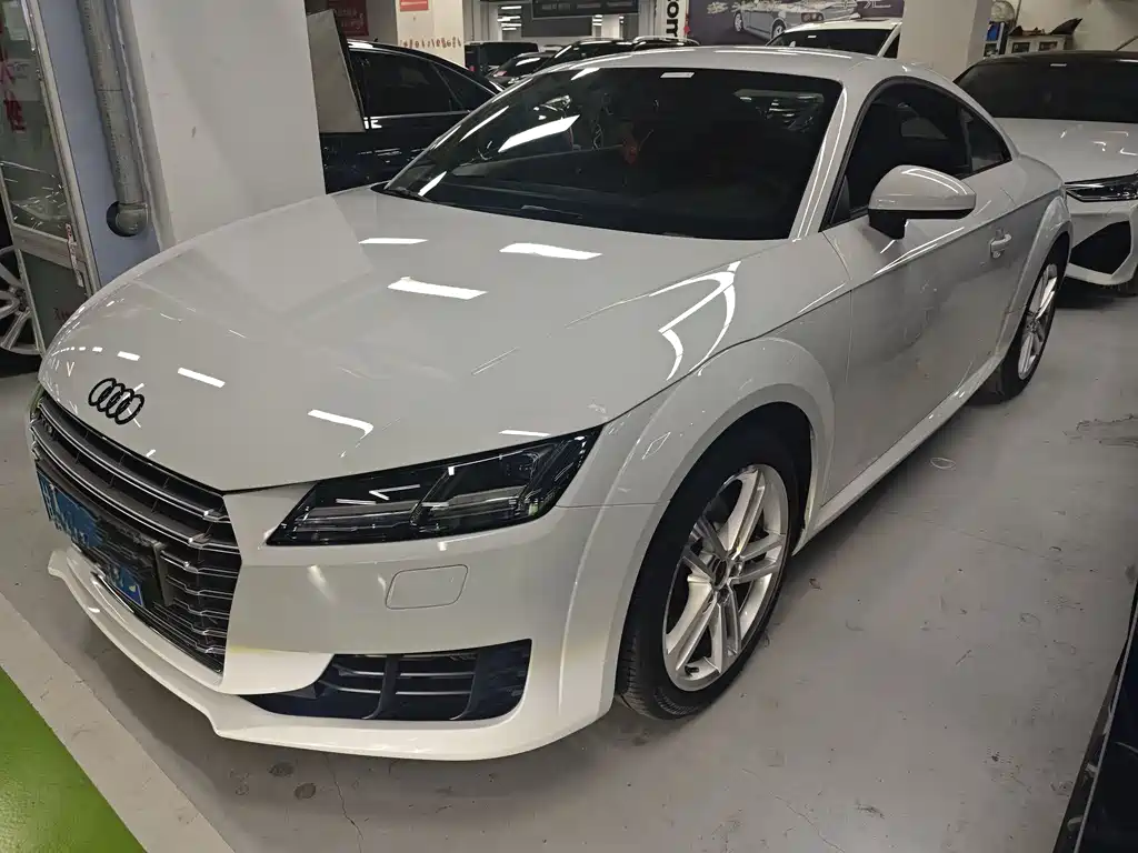 Audi TT 2015