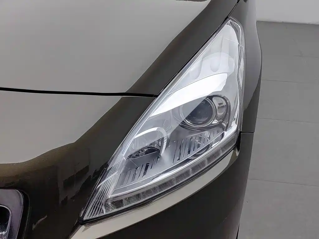 Peugeot 3008 — миниатюра 7