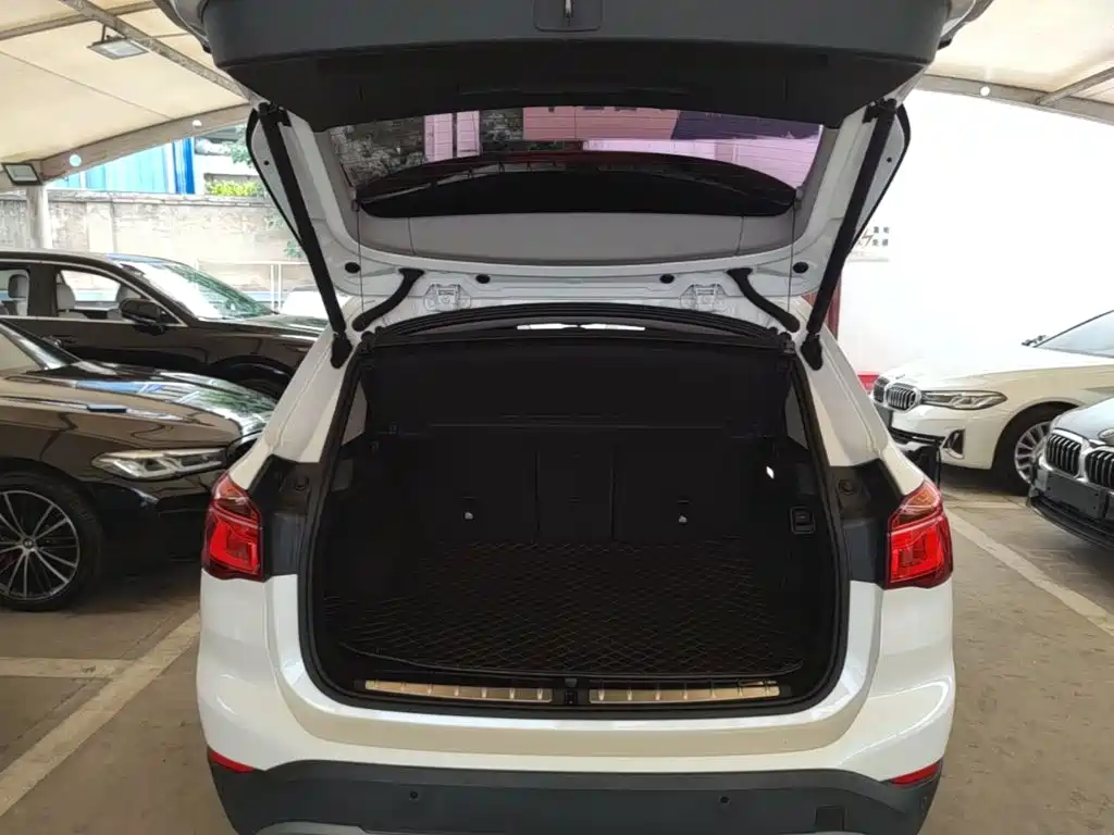 BMW X1 — миниатюра 19
