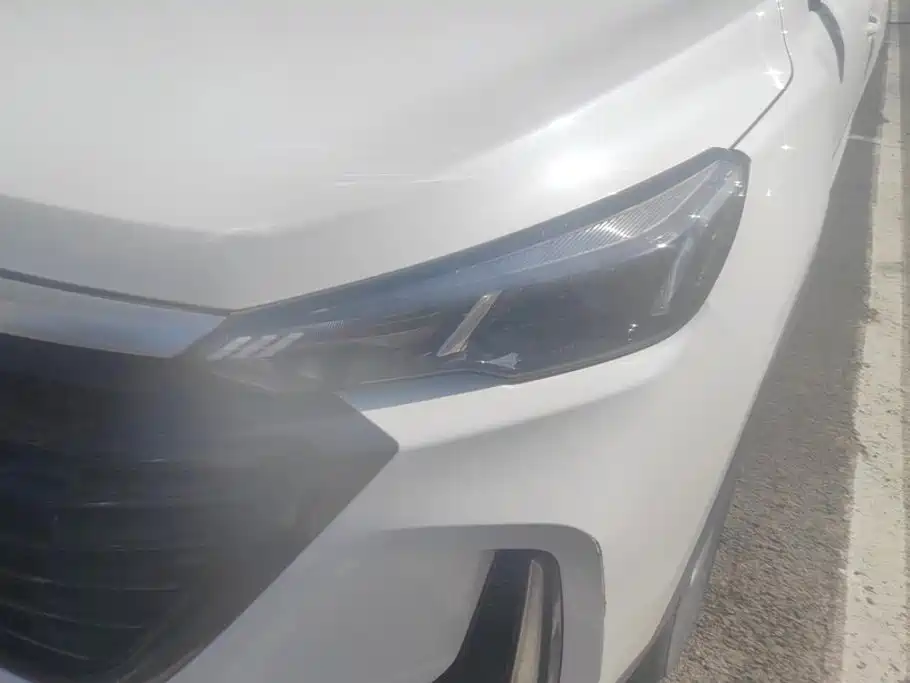 BAIC X3 — миниатюра 5