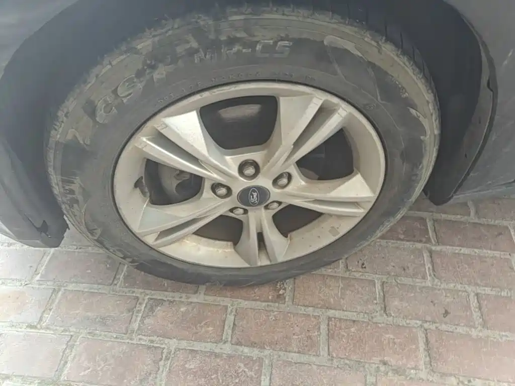 Ford Focus — миниатюра 23
