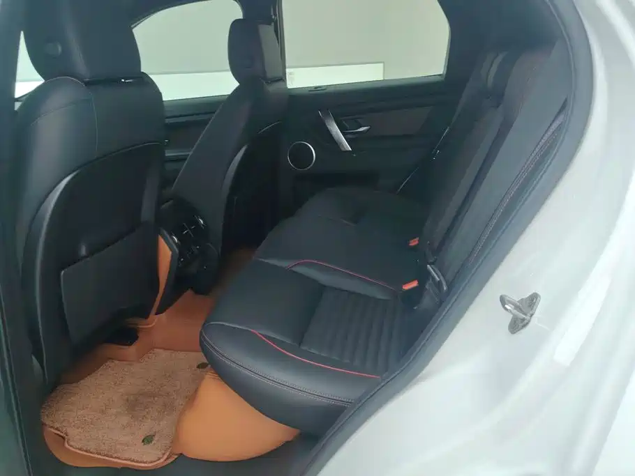 Land Rover Discovery Sport — миниатюра 11