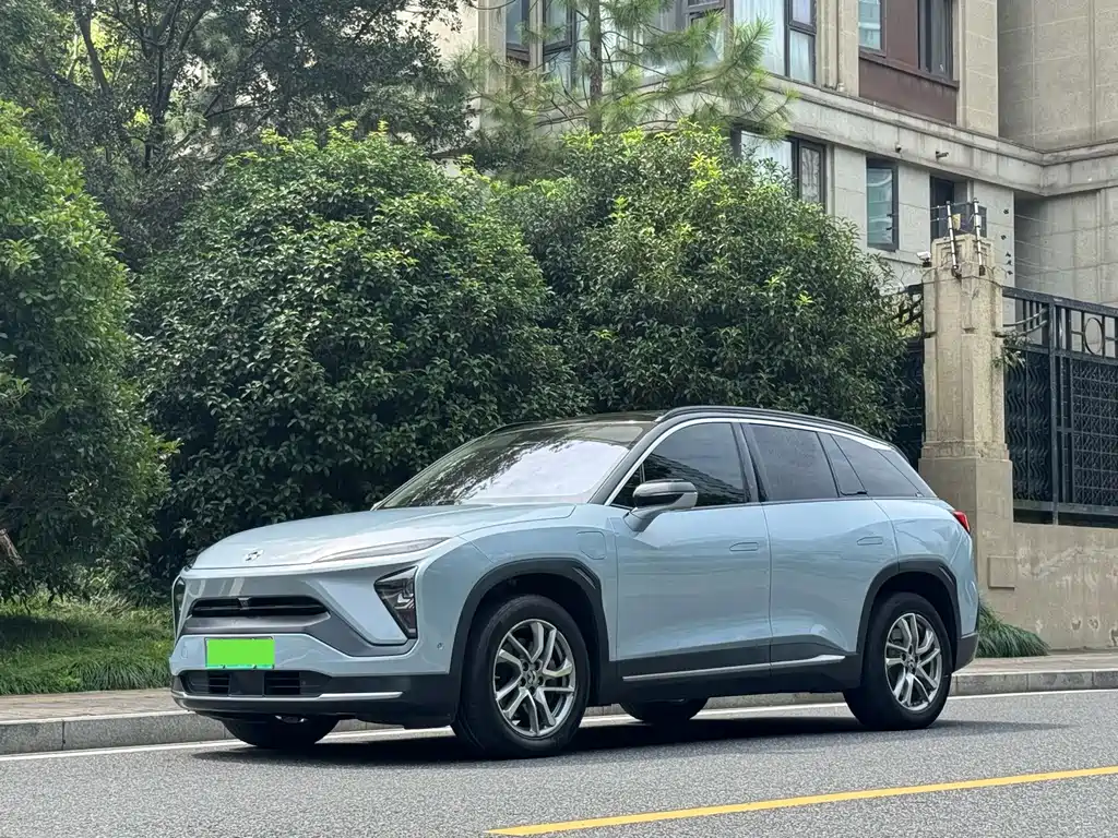 NIO ES6 — миниатюра 2