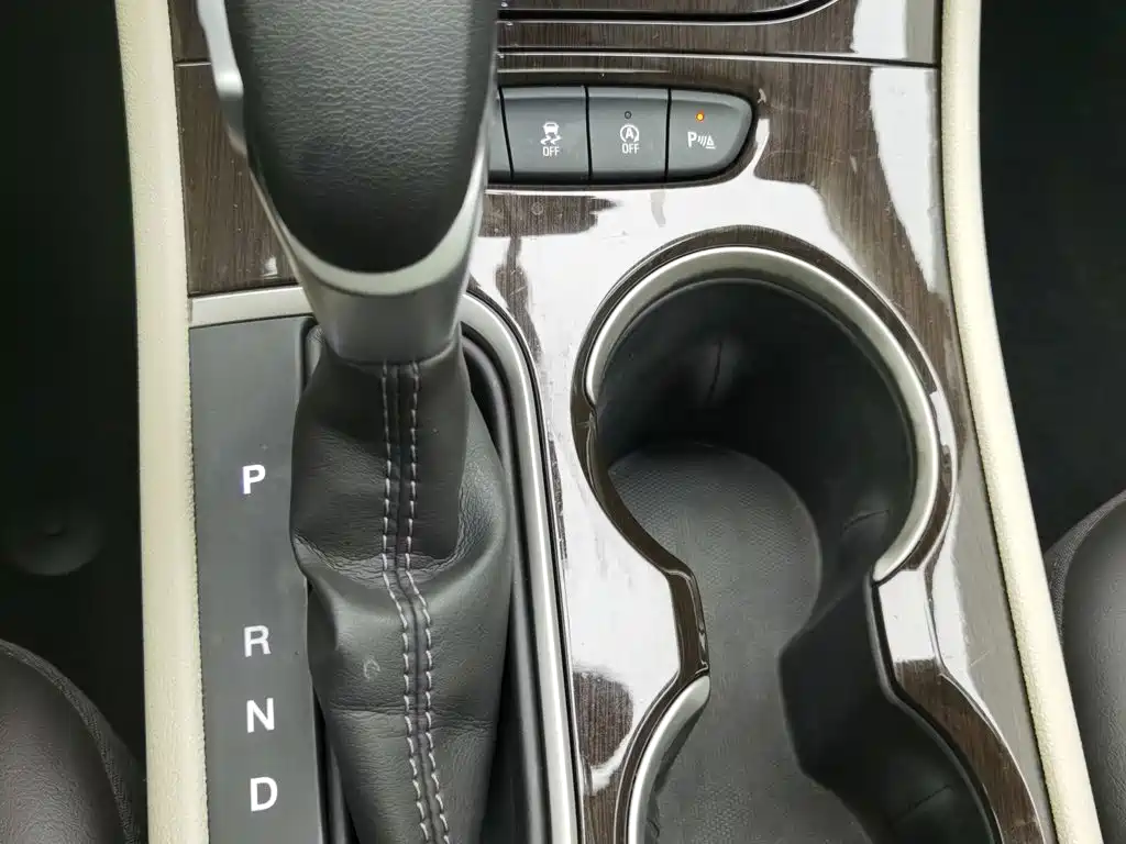 Buick Verano — миниатюра 13