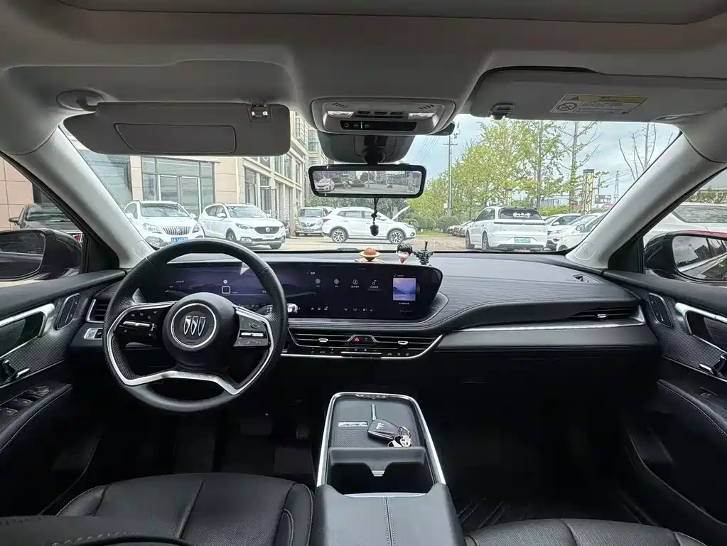 Buick LaCrosse — миниатюра 6