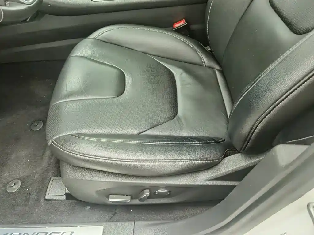 Ford Mondeo — миниатюра 20