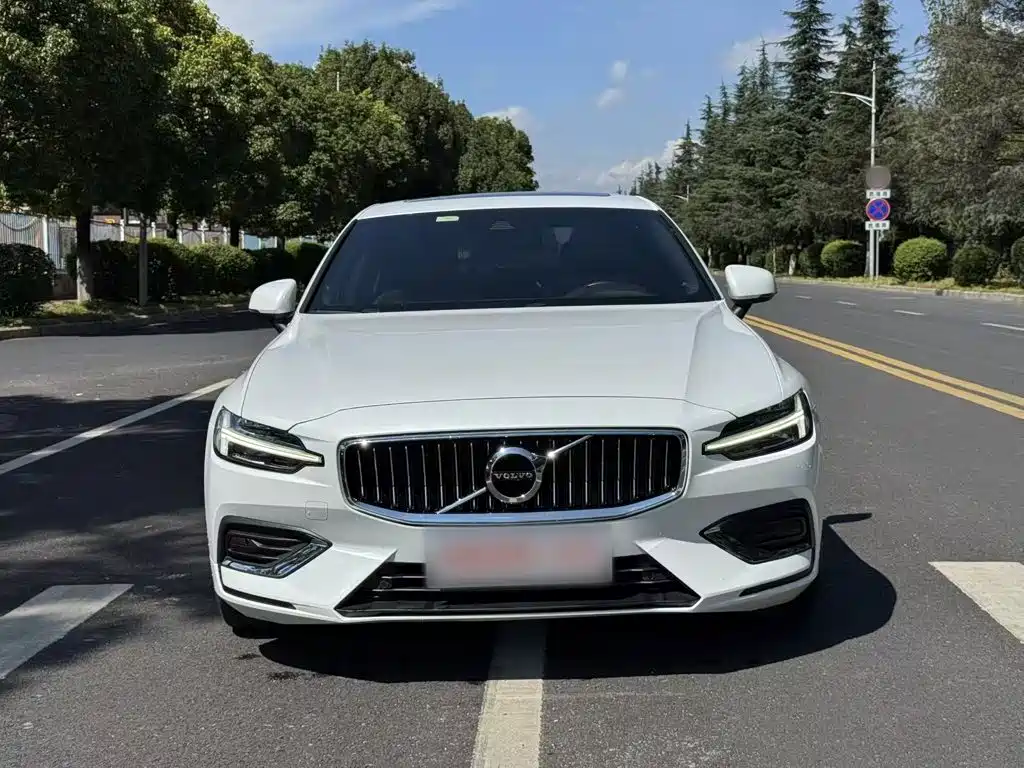 Volvo S60 — миниатюра 7