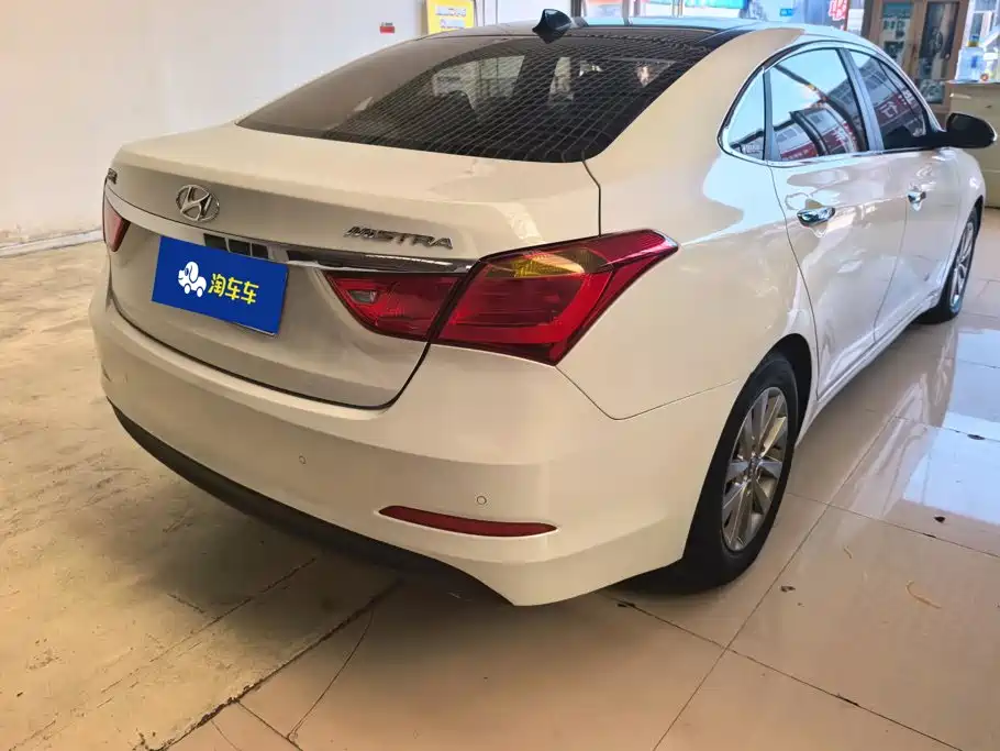 Hyundai Mistra — миниатюра 3