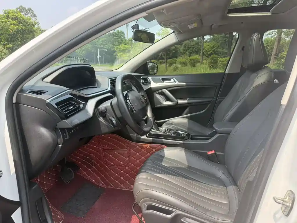 Peugeot 408 — миниатюра 6