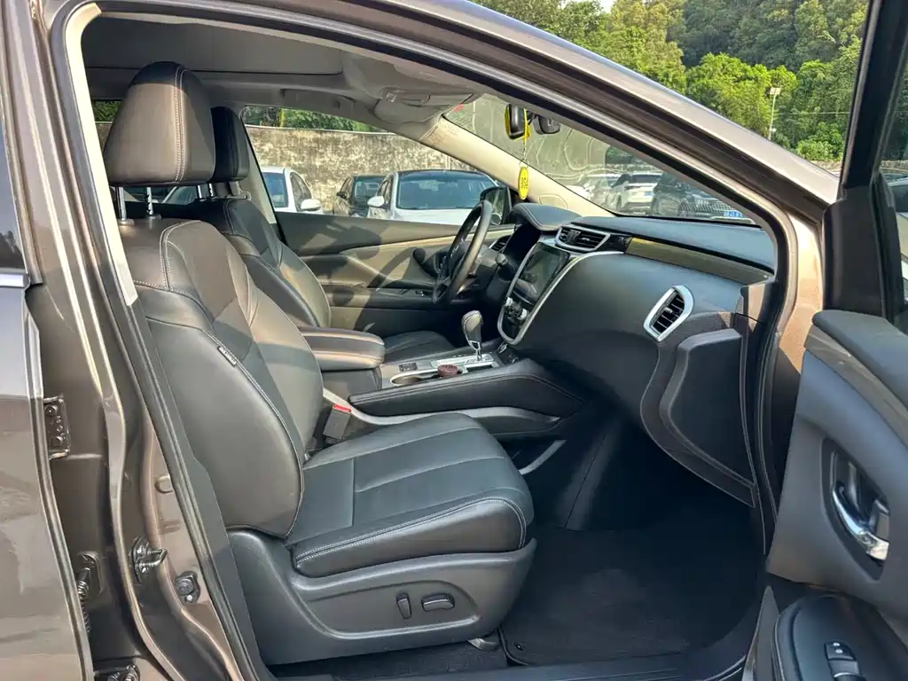 Nissan Murano — миниатюра 8