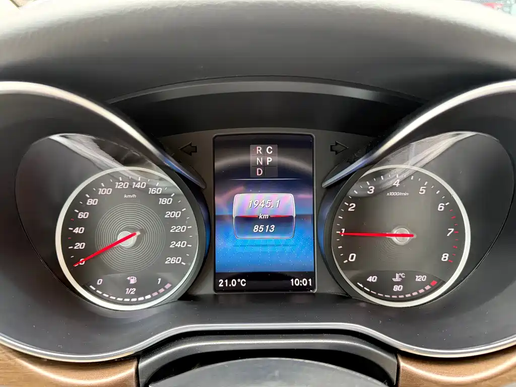 Mercedes-Benz V-Class — миниатюра 38