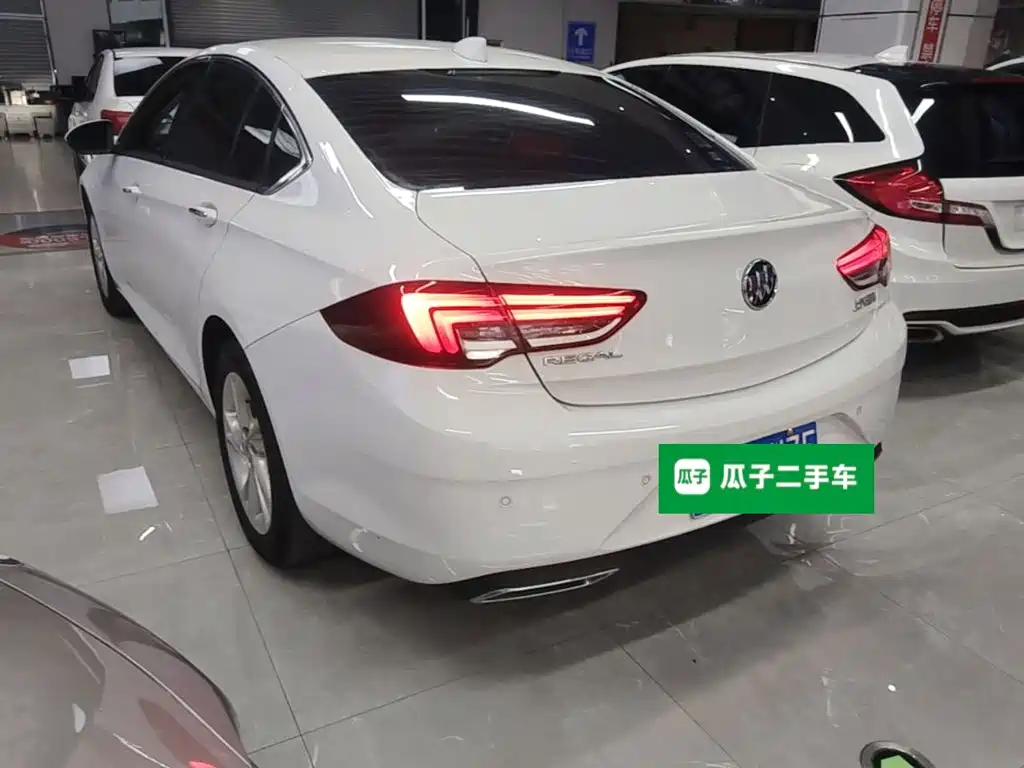 Buick Regal — миниатюра 5