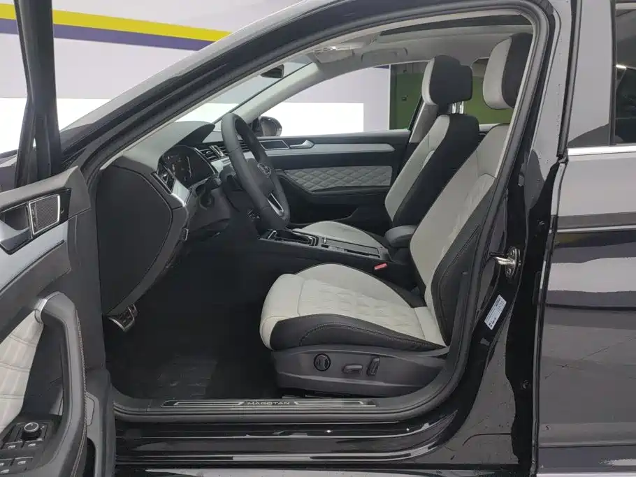 Volkswagen Magotan 2023 200 330TSI DSG Luxury