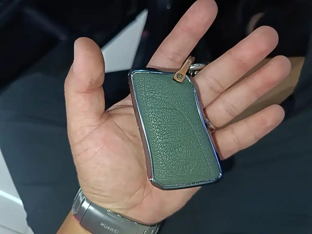 Lexus ES — миниатюра 9