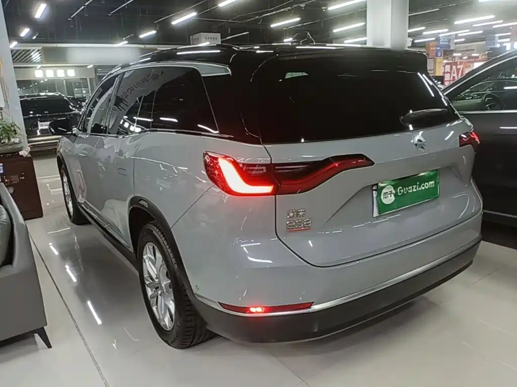 NIO ES8 — миниатюра 5