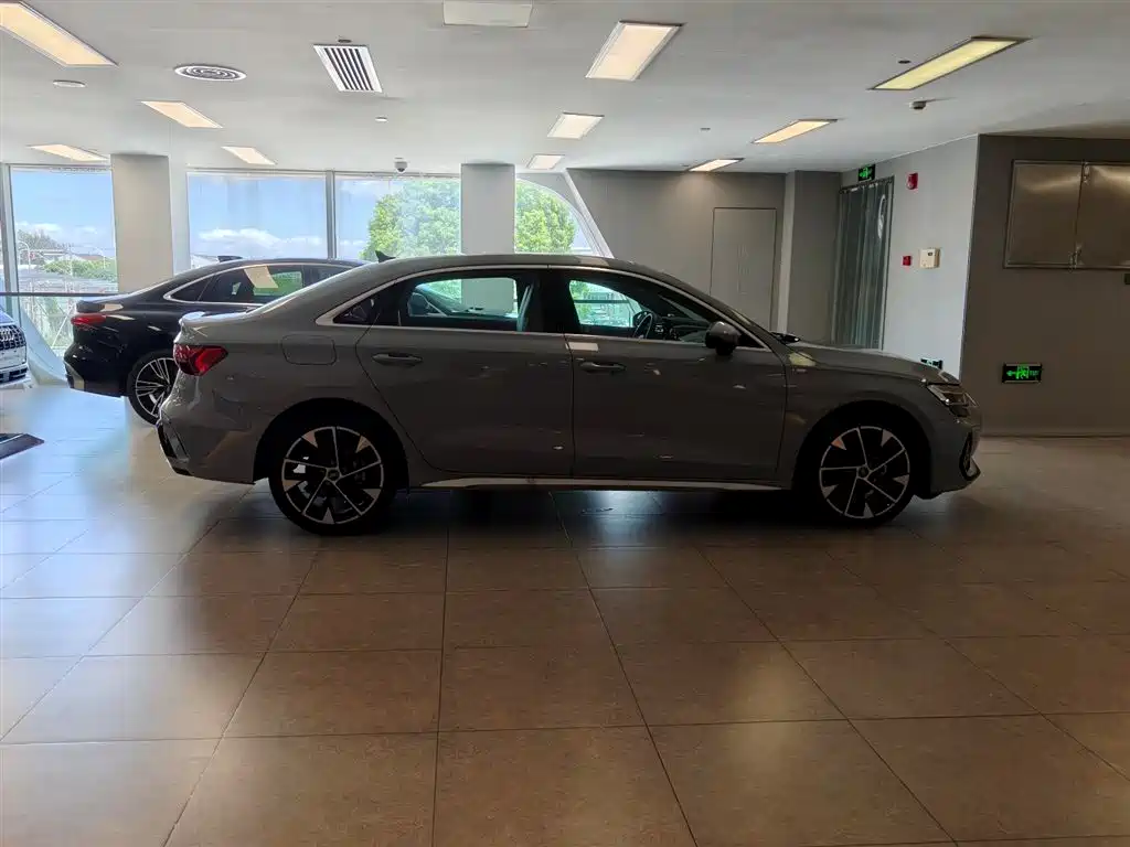 Audi A3 — миниатюра 3