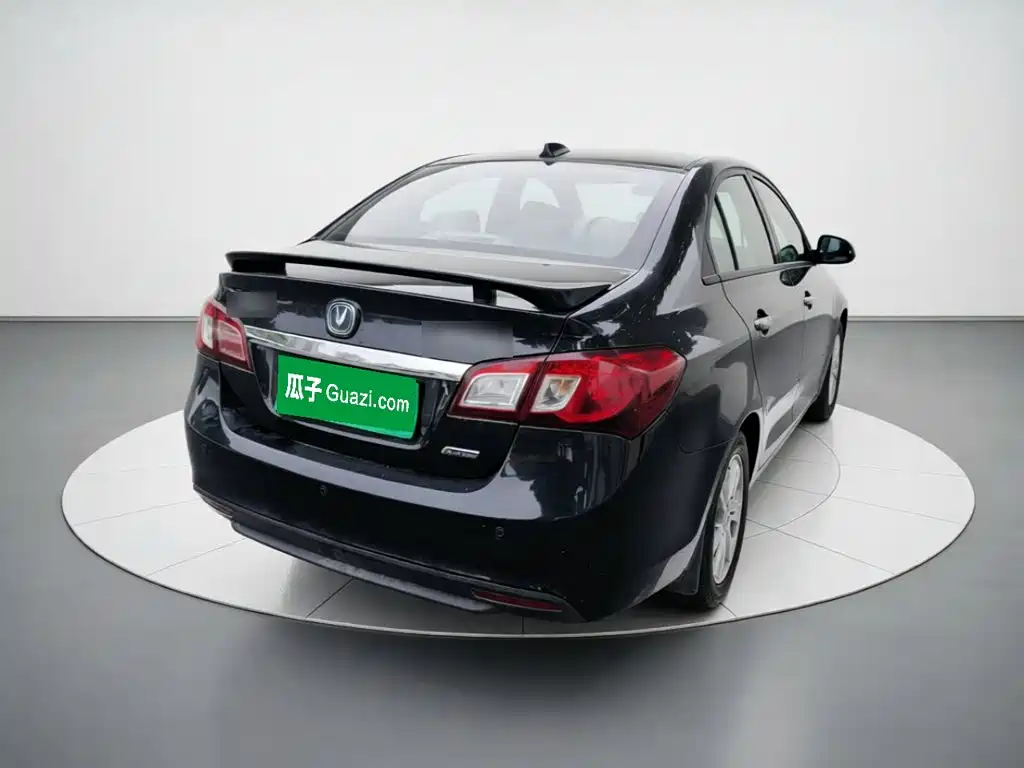 Changan V5 — миниатюра 6