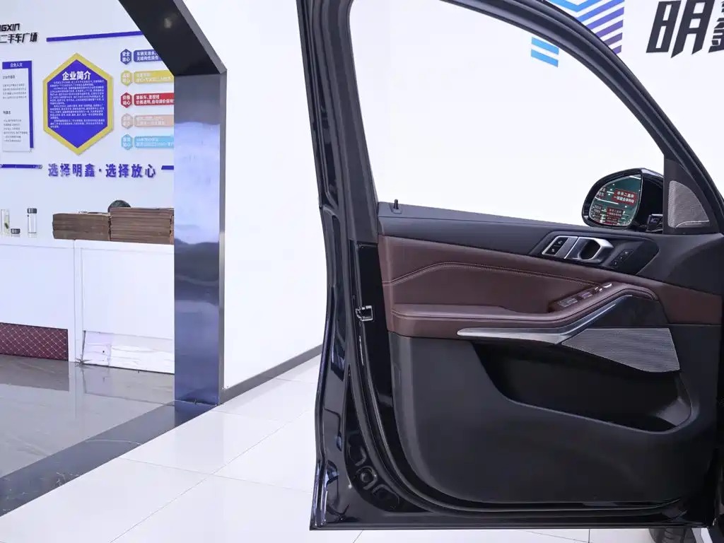 BMW X5 — миниатюра 18