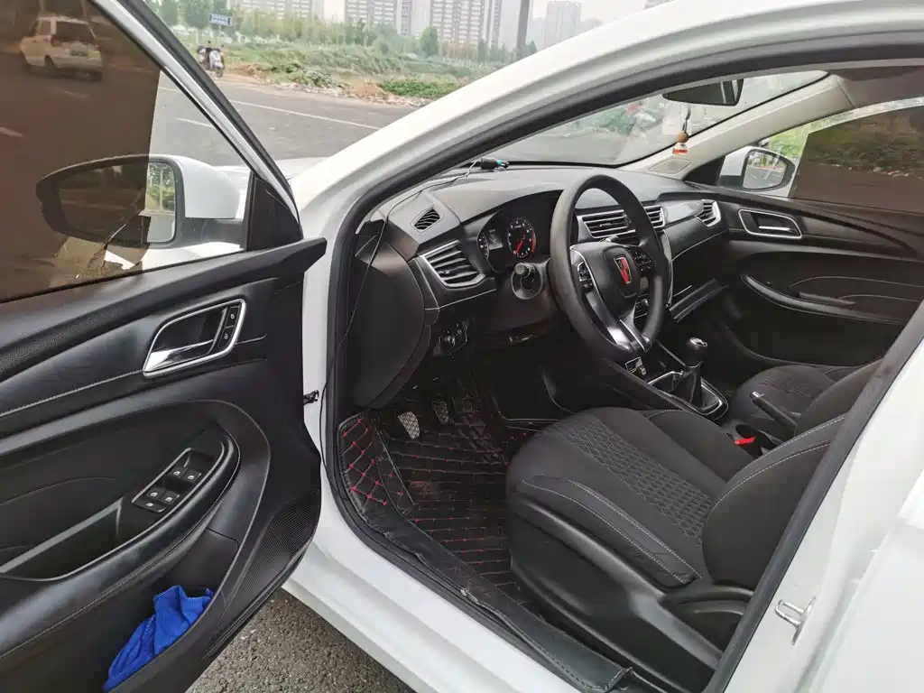 Roewe i5 — миниатюра 12