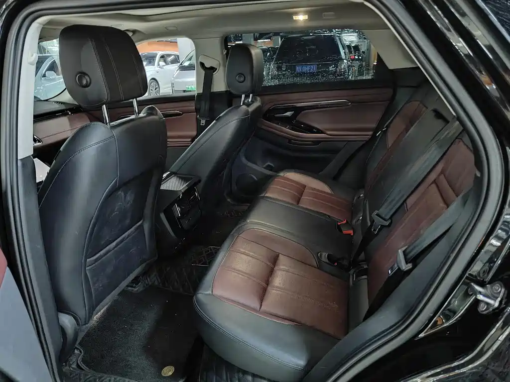 Land Rover Range Rover Evoque 2021 L 249PS R-Dynamic First edition
