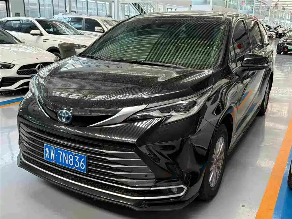 Toyota Sienna 2022