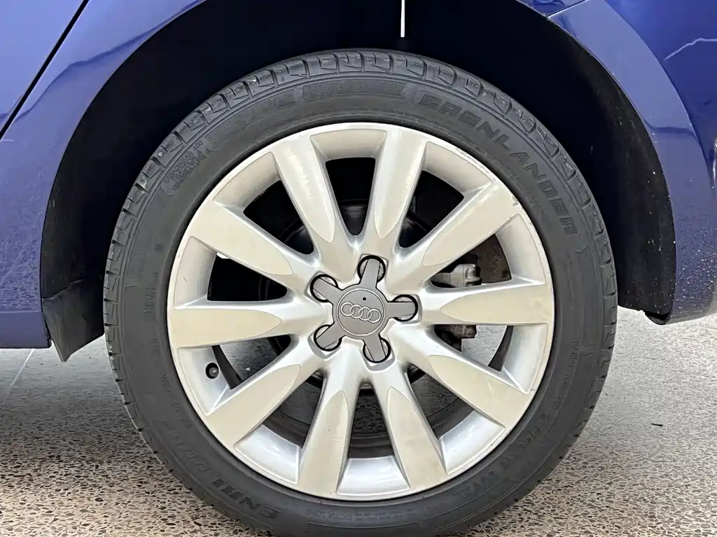 Audi A1 2013 30 TFSI Sportback Ego