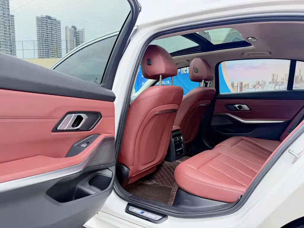 BMW 3 Series — миниатюра 5