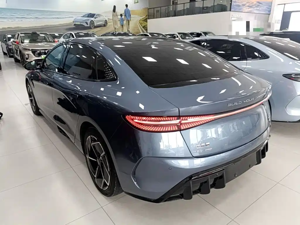 BYD Seal — миниатюра 5