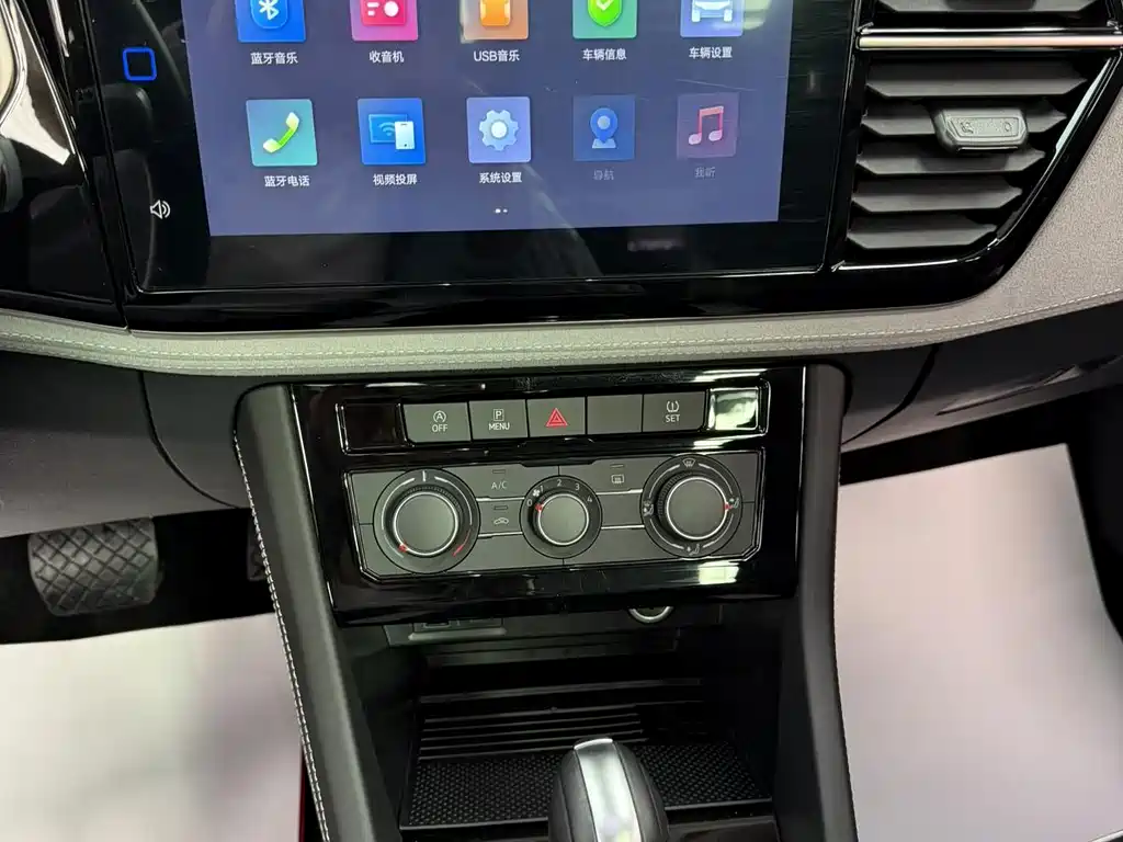 Jetta VS7 — миниатюра 13