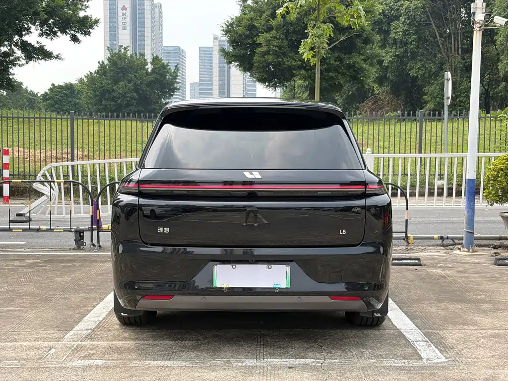 Li Auto Li L8 — миниатюра 5