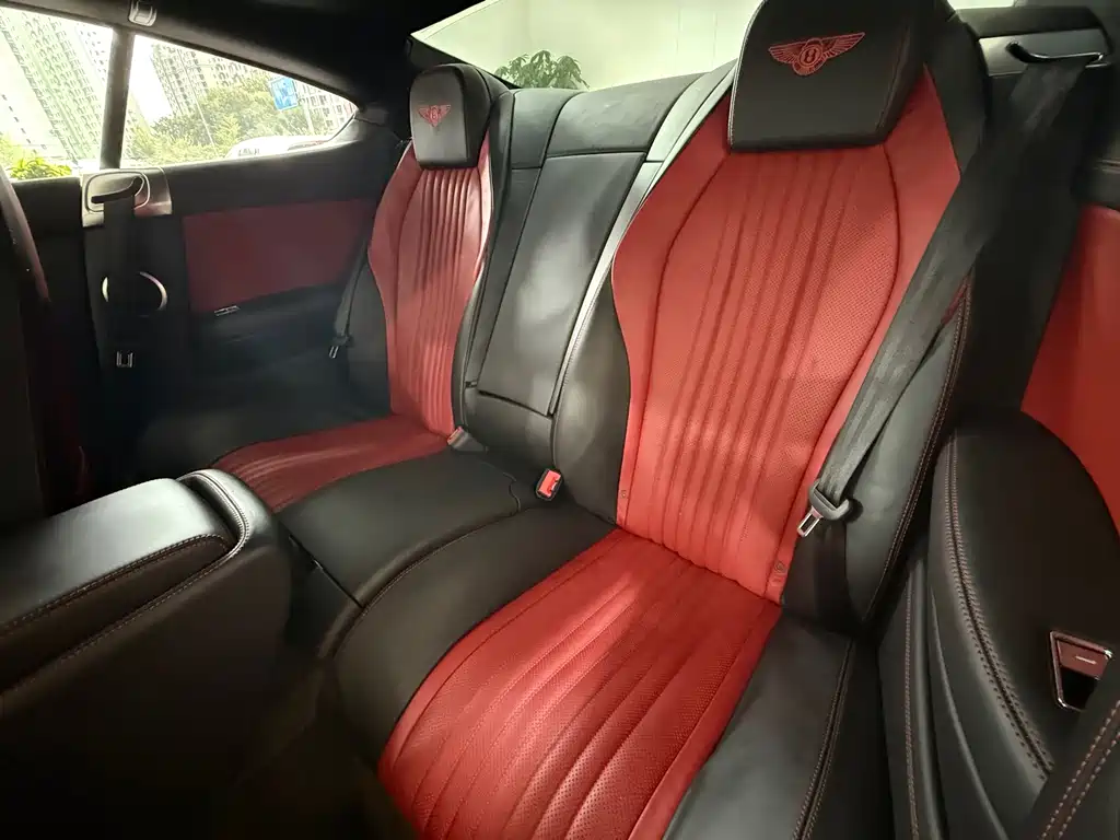 Bentley Continental — миниатюра 8