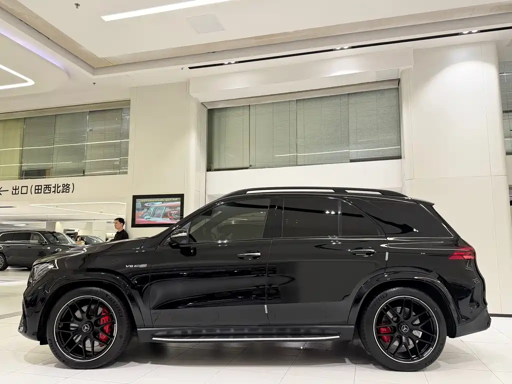 Mercedes-Benz GLE AMG — миниатюра 3