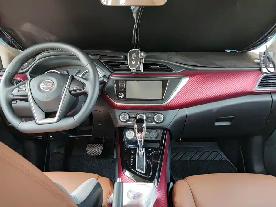 Nissan Bluebird — миниатюра 12
