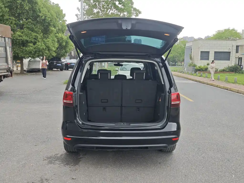 Volkswagen Sharan — миниатюра 10