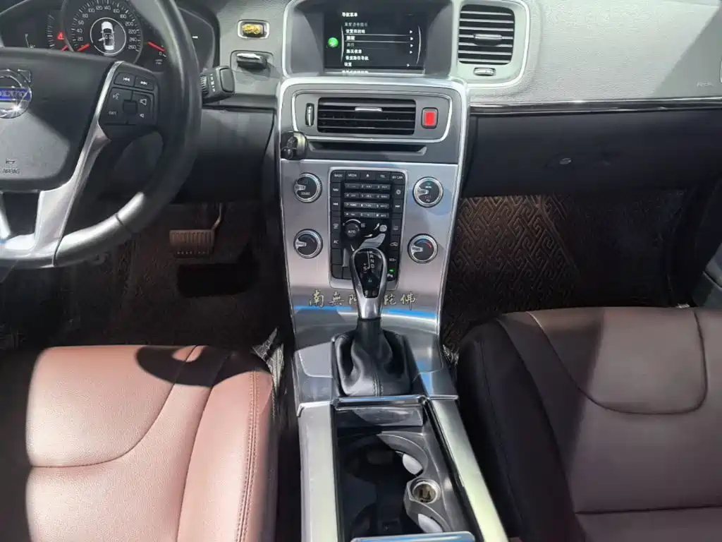 Volvo S60 — миниатюра 14