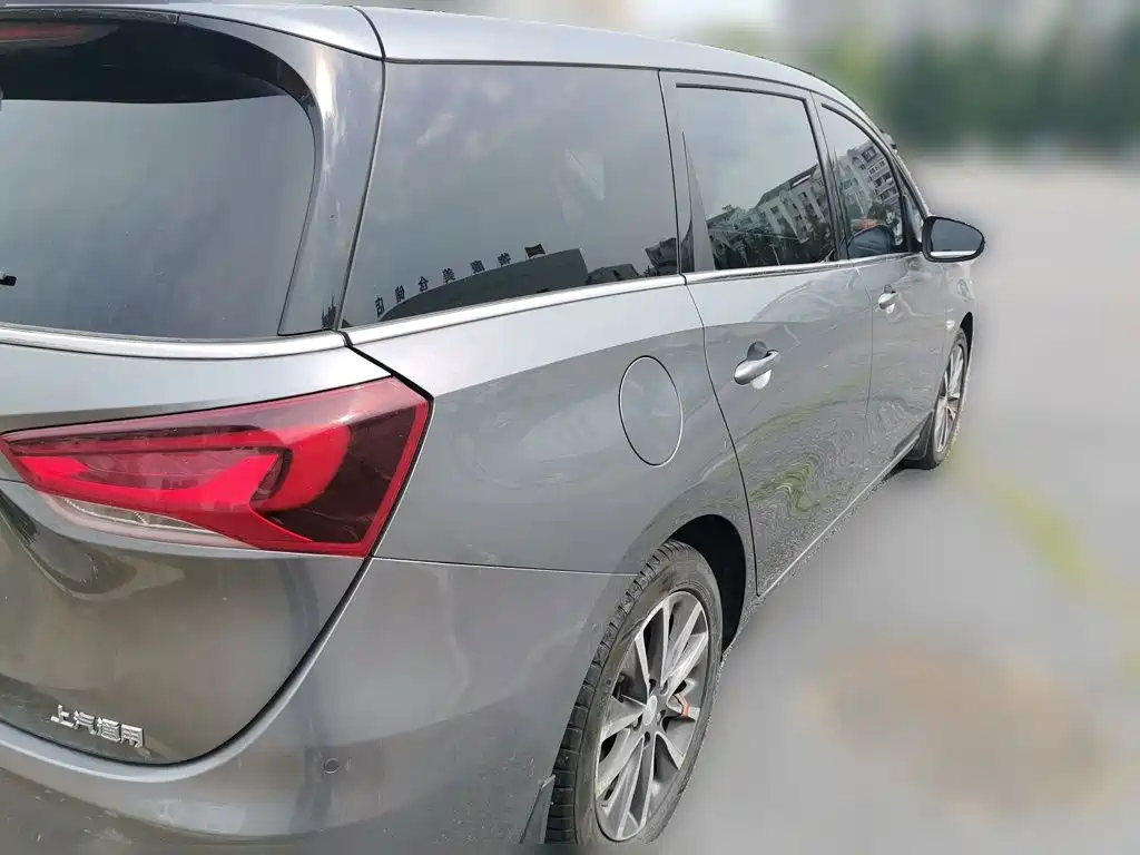 Buick GL6 — миниатюра 6