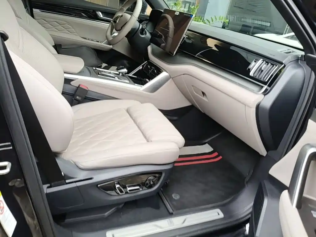 BYD Tang New Energy — миниатюра 25