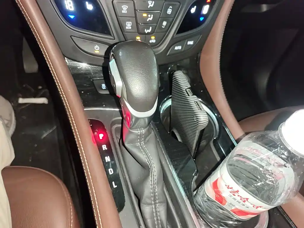Buick Envision Plus — миниатюра 14