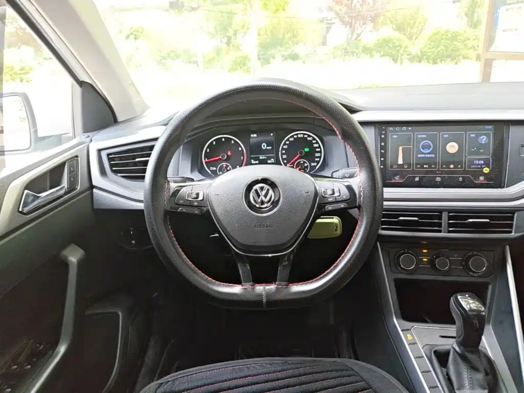 Volkswagen Polo — миниатюра 11