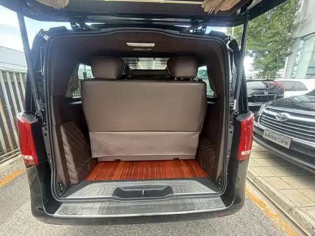 Mercedes-Benz Vito — миниатюра 20