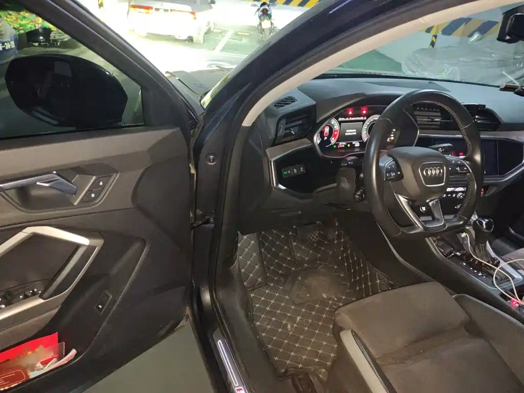Audi Q3 — миниатюра 12