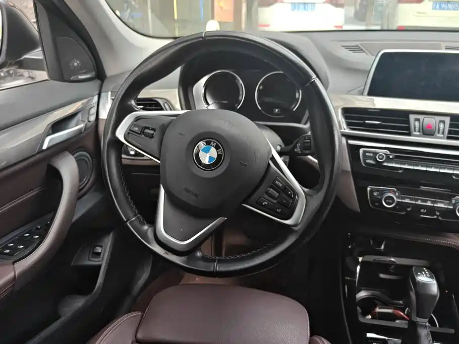 BMW X1 — миниатюра 15